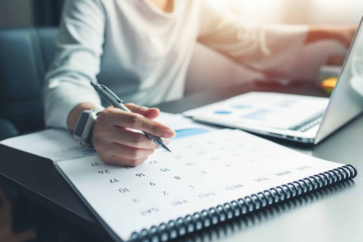 What Does the Ideal Workweek Look Like?